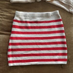 New not worn Cutest Knit stripe Red Cream Mini skirtt Just above knees
